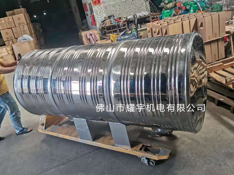 開式膨脹水箱和承壓保溫水箱不銹鋼，深圳市南山區工地